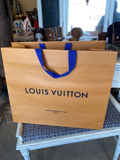 what to do with louis vuitton shopping bags